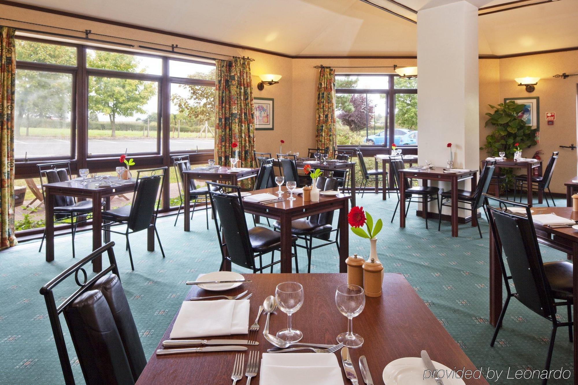 Northampton West M1 Junc 16, An Ihg 4* Flore