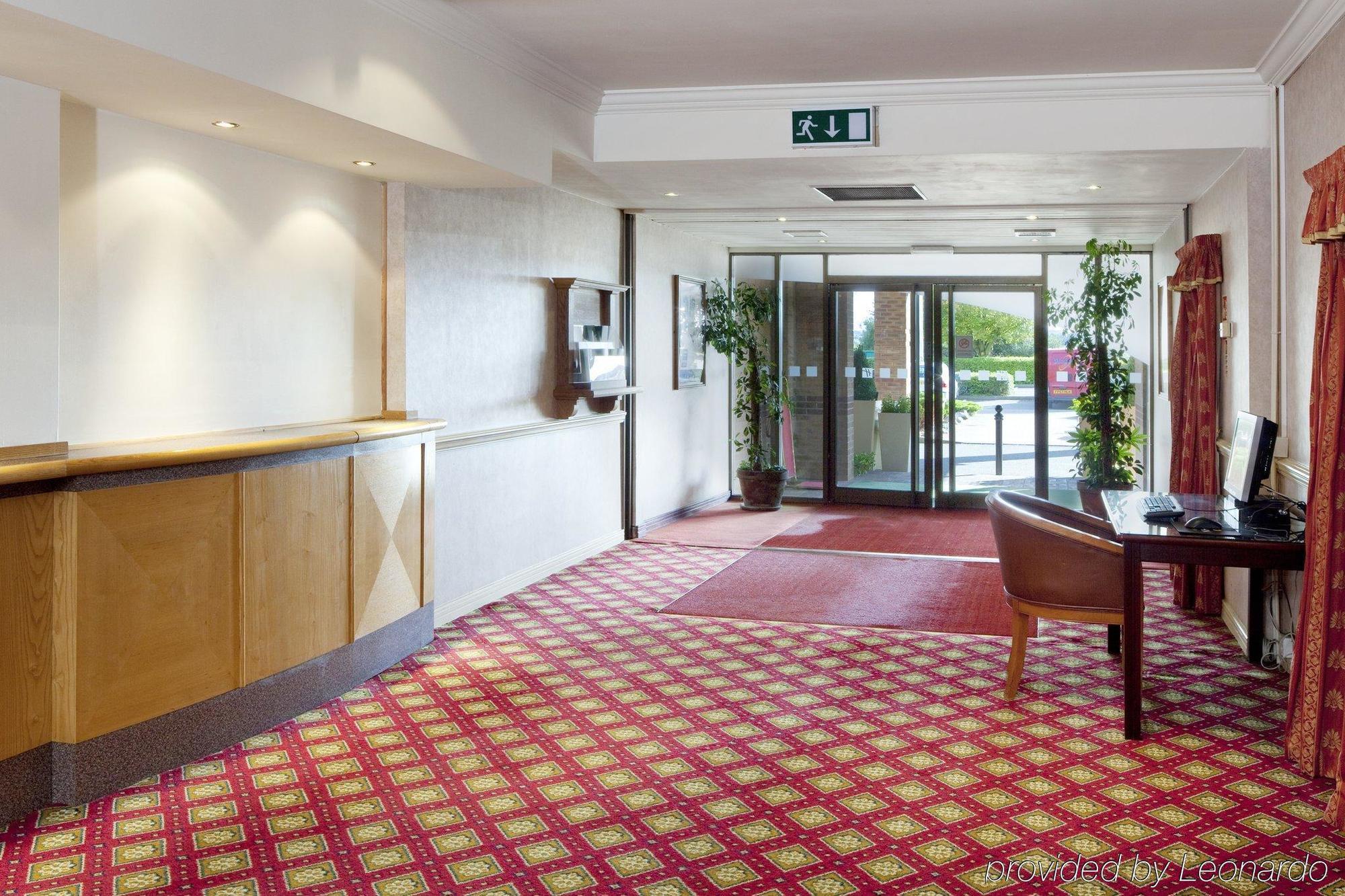 Northampton West M1 Junc 16, An Ihg
