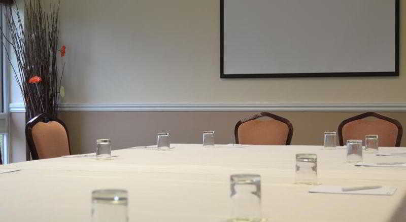 Northampton West M1 Junc 16, An Ihg 4* Flore